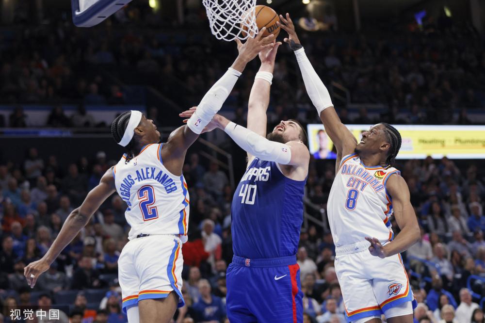 舞台上继续 舞台上继续